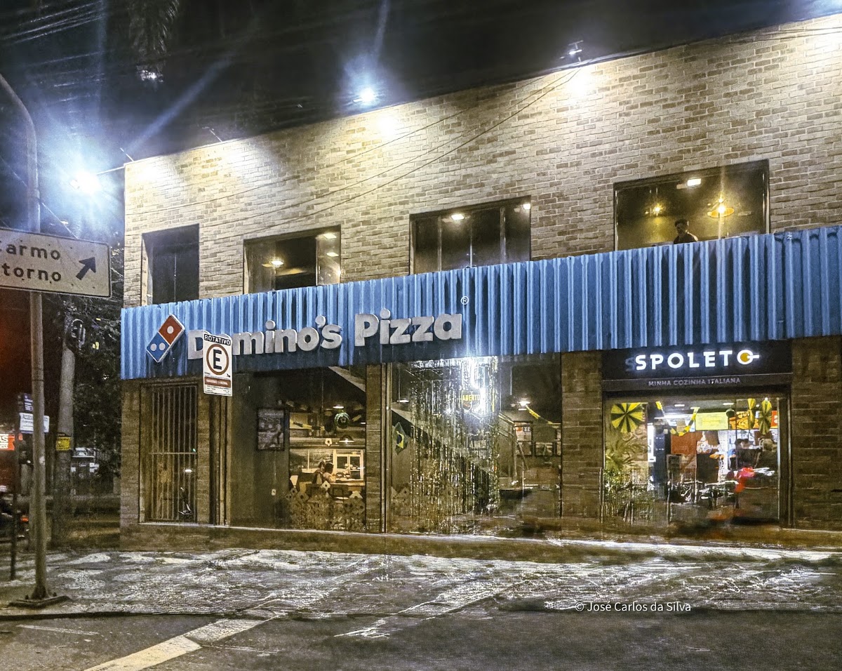 Domino's Pizza