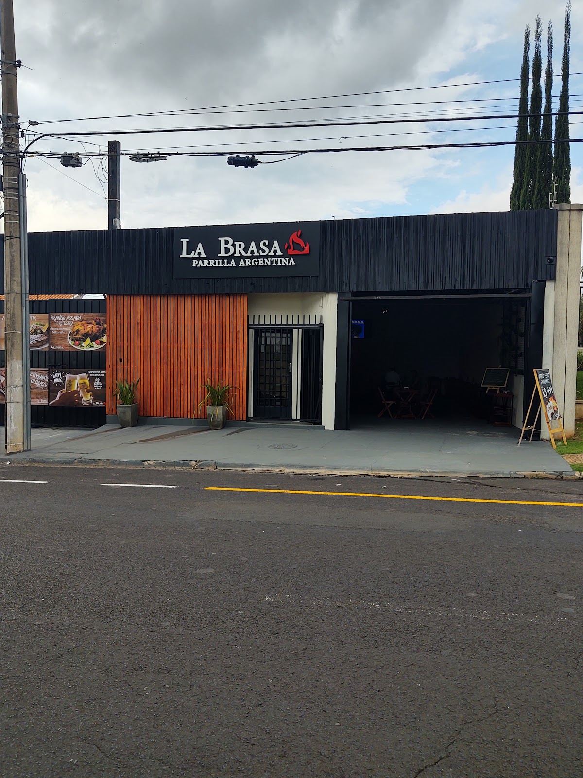 La Brasa Parrilla Argentina