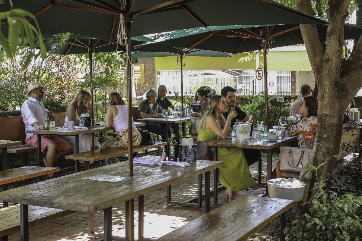 Inês - Pizzaria & Bar