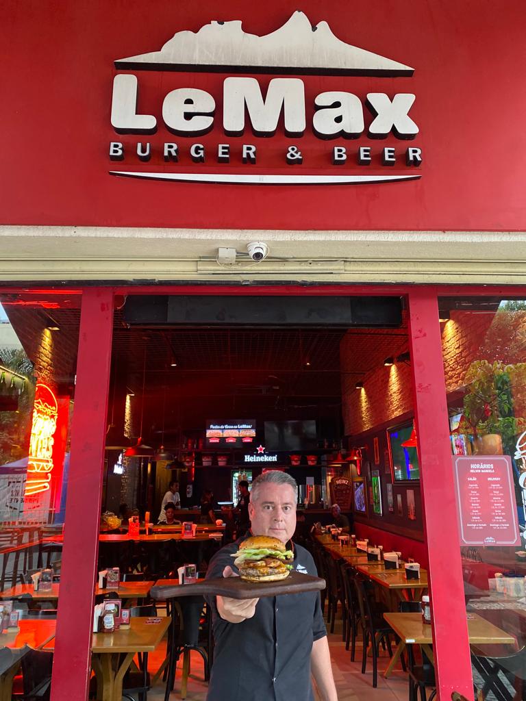 LeMax Hamburgueria - Botafogo