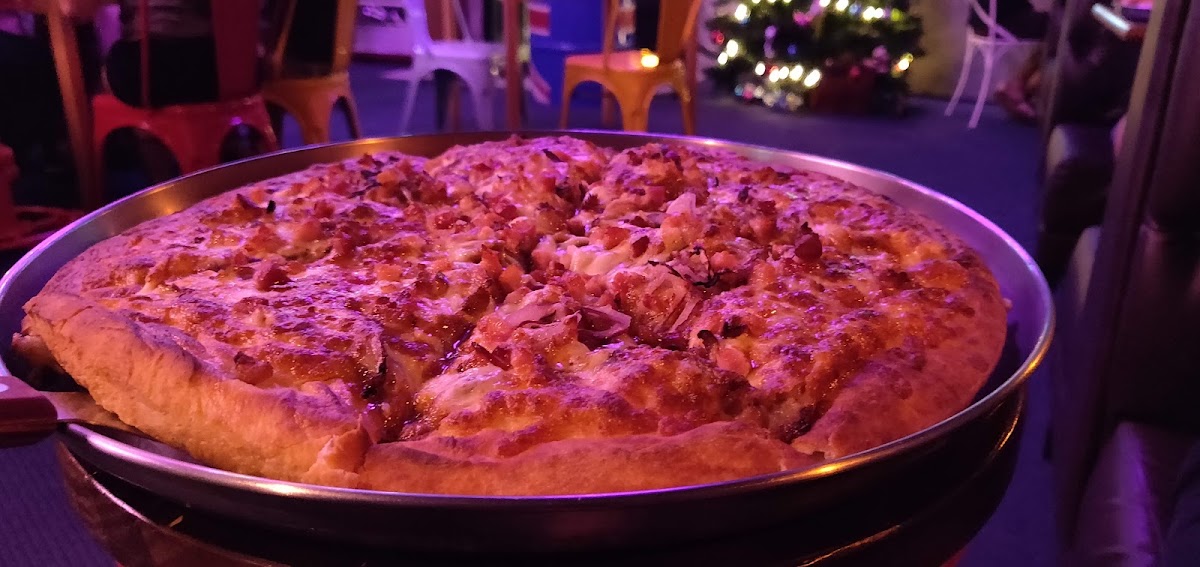 Mr. Texas Pizza Pan