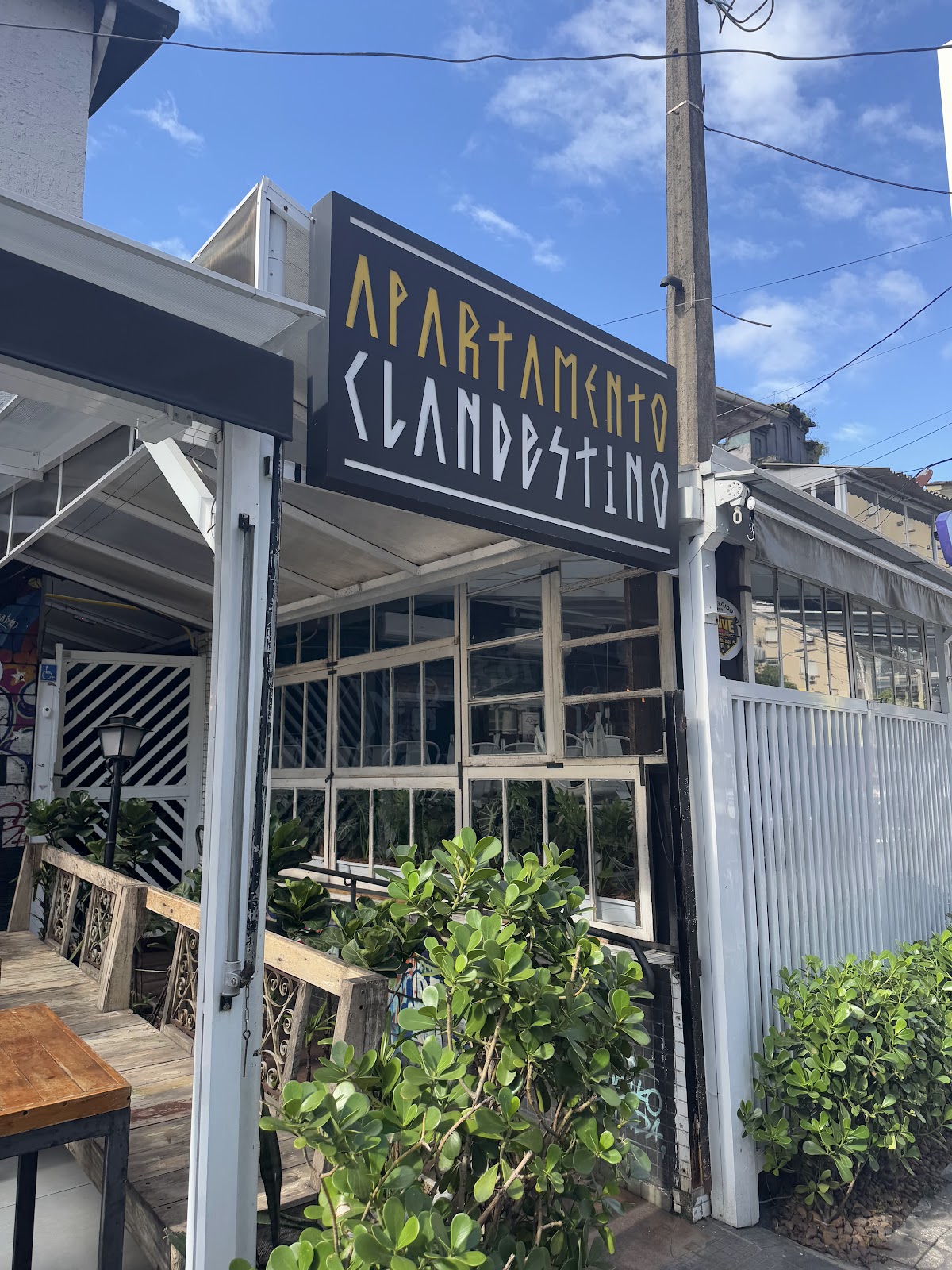 Apartamento Clandestino