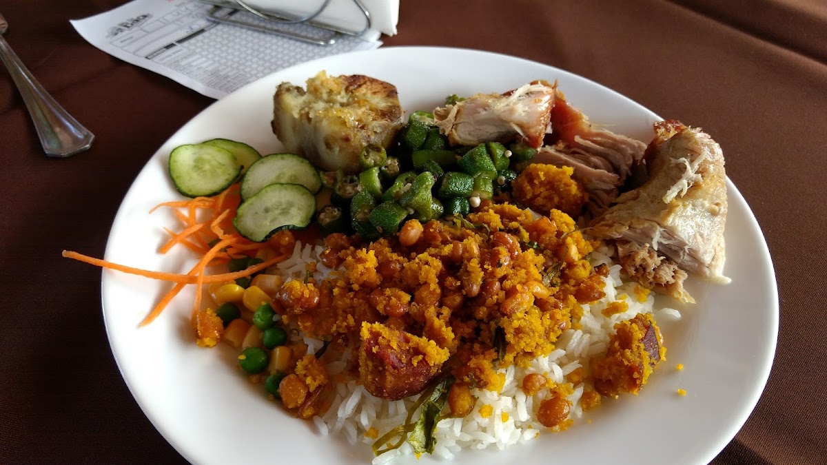 Comida De Fogao De Lenha - Bom Preco E Uma Delicia