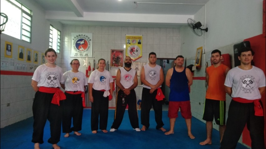 ACADEMIA FUZI DE KUNG FU WUSHU E BOXE CHINÊS
