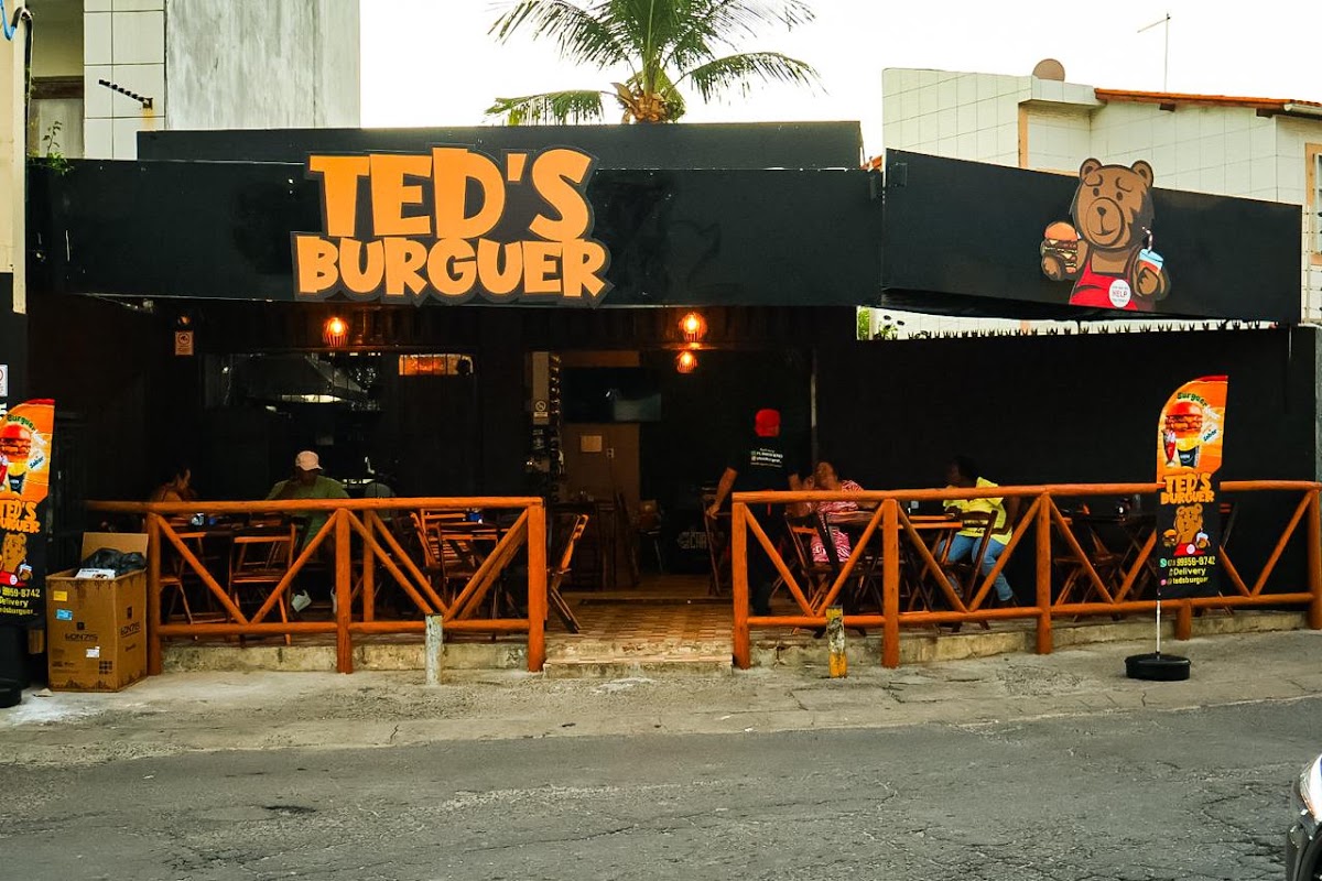 TED'S BURGUER