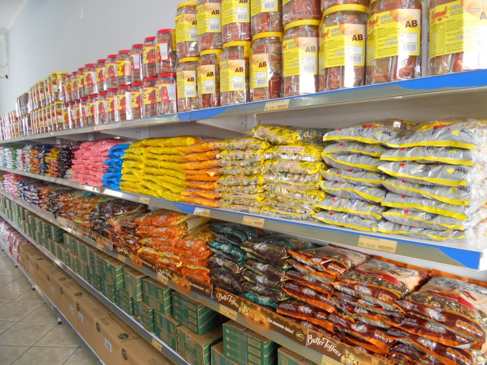 CHOC-LAR - DISTRIBUIDORA DE CANDIES DESDE 1957 - ATACADO E VAREJO