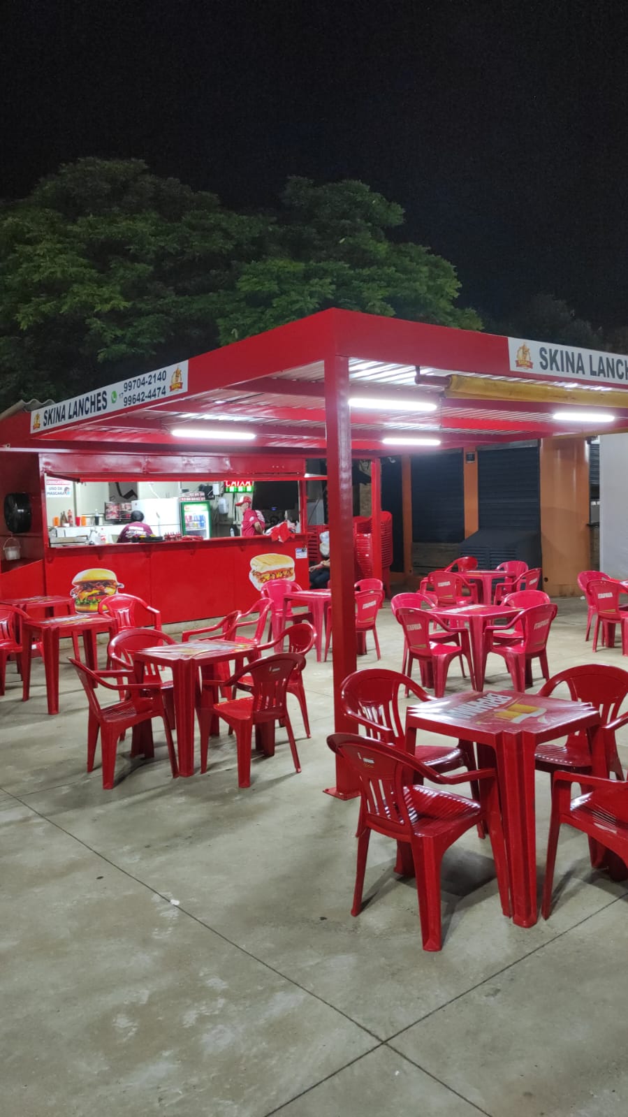 Skina Lanches Praça