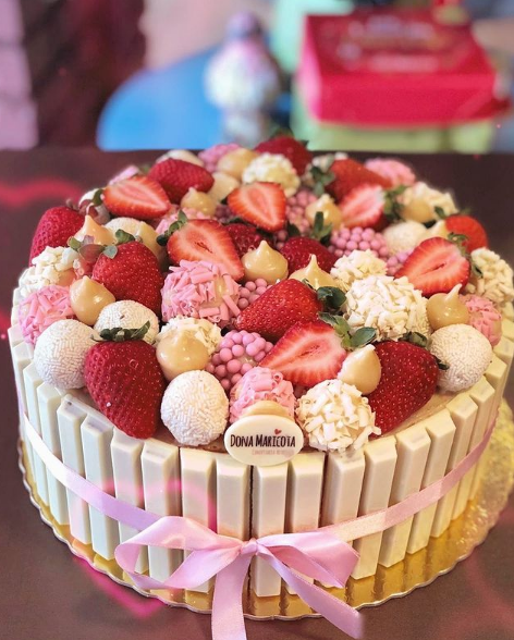 DELLIZIE - BOLOS E DOCES