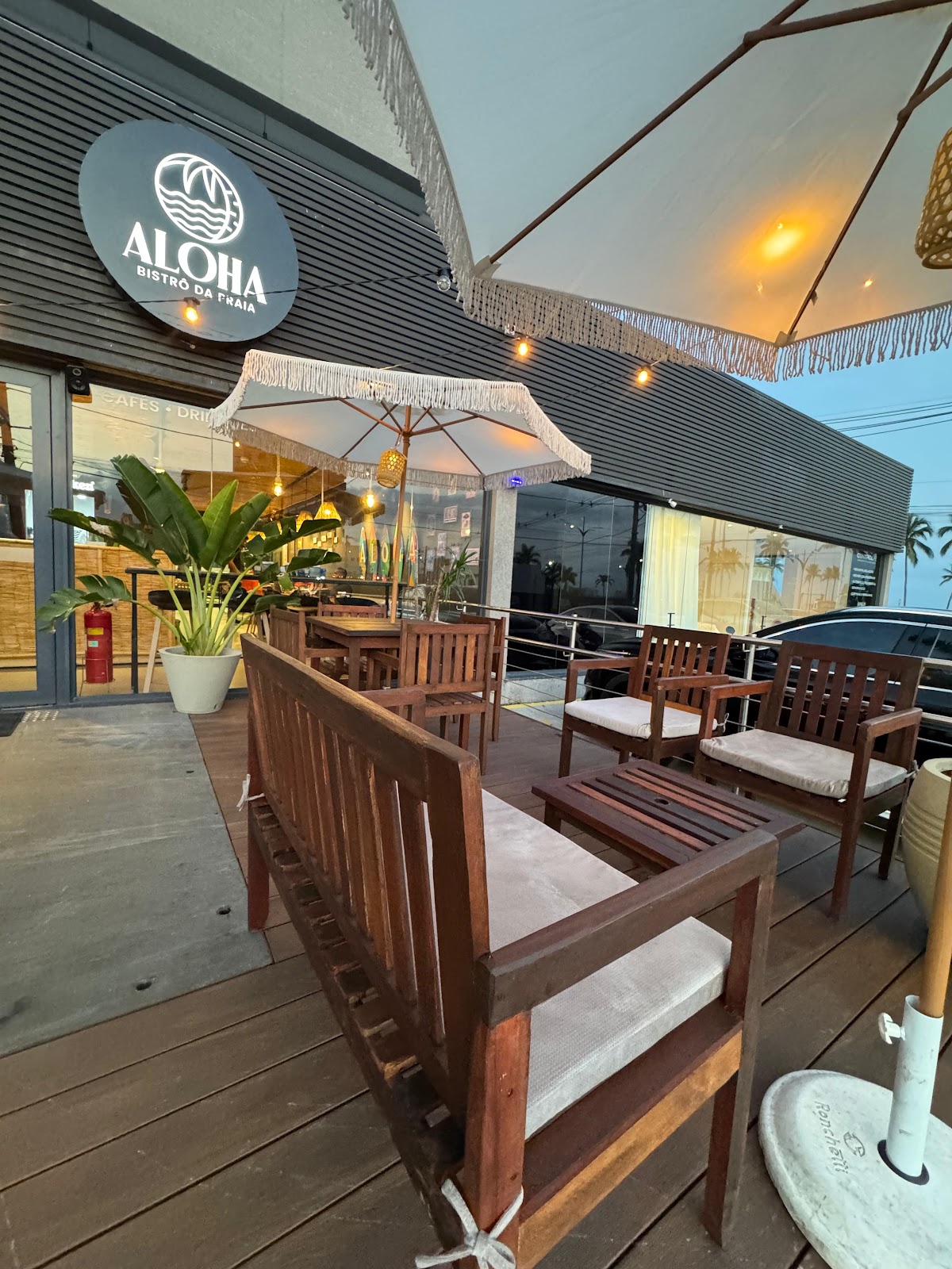 Aloha Bistrô: Restaurante, Poke, Café e Bar em Caraguatatuba