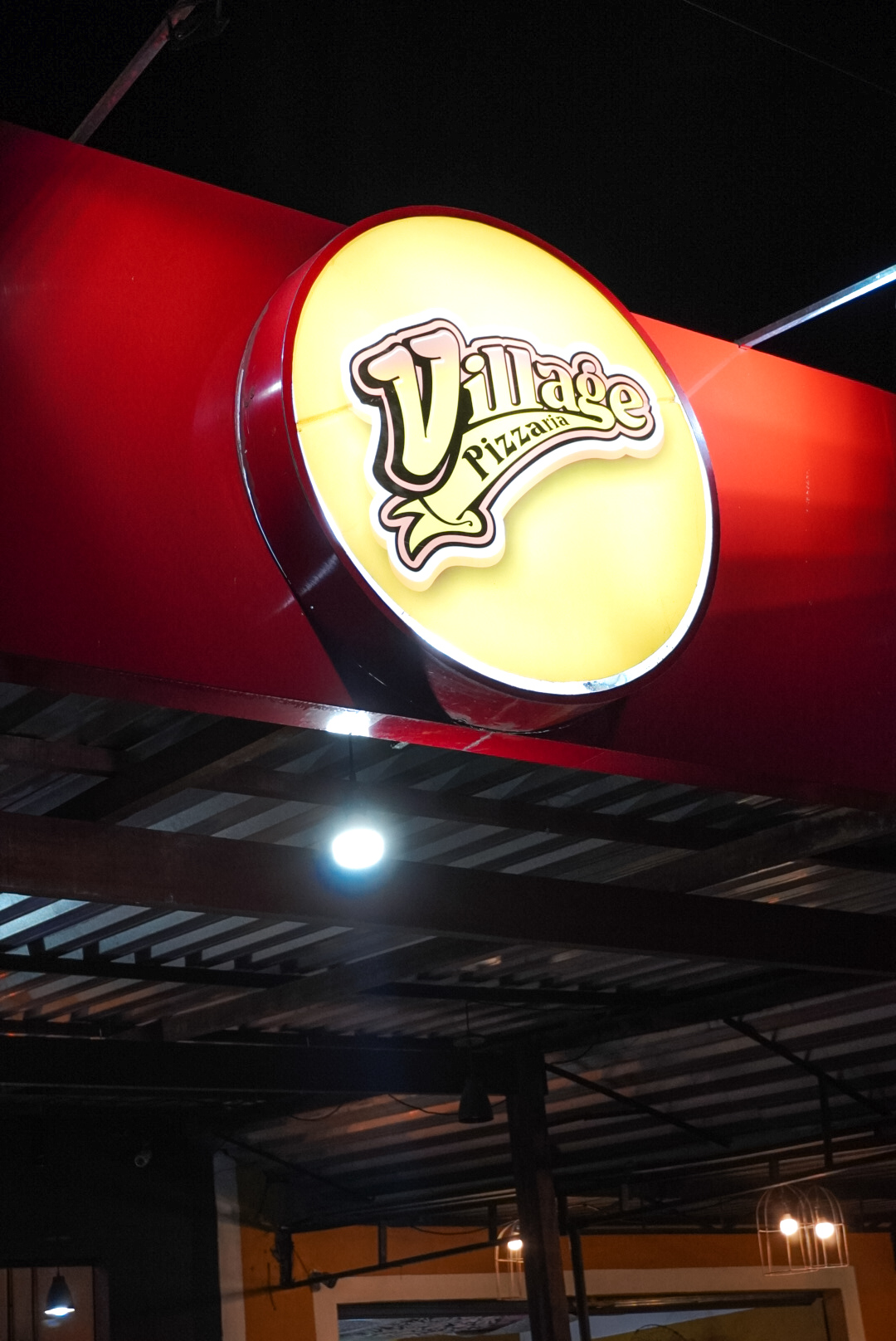 Village Pizzaria - Nova Descoberta