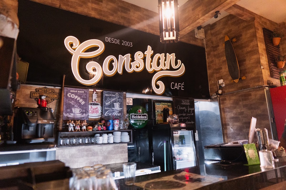 Constan Hamburgueria Casa de Lanches