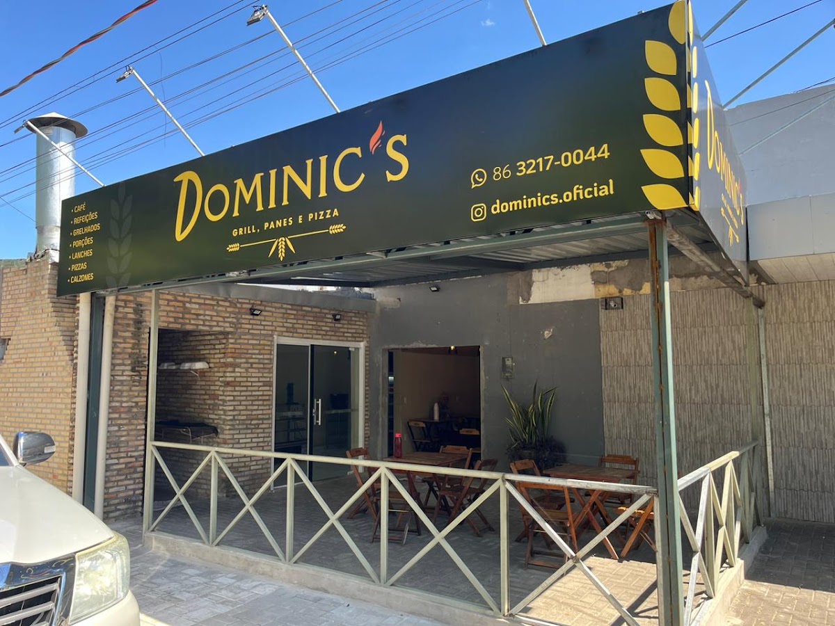 Dominic's Grill Restaurante na Morada do Sol