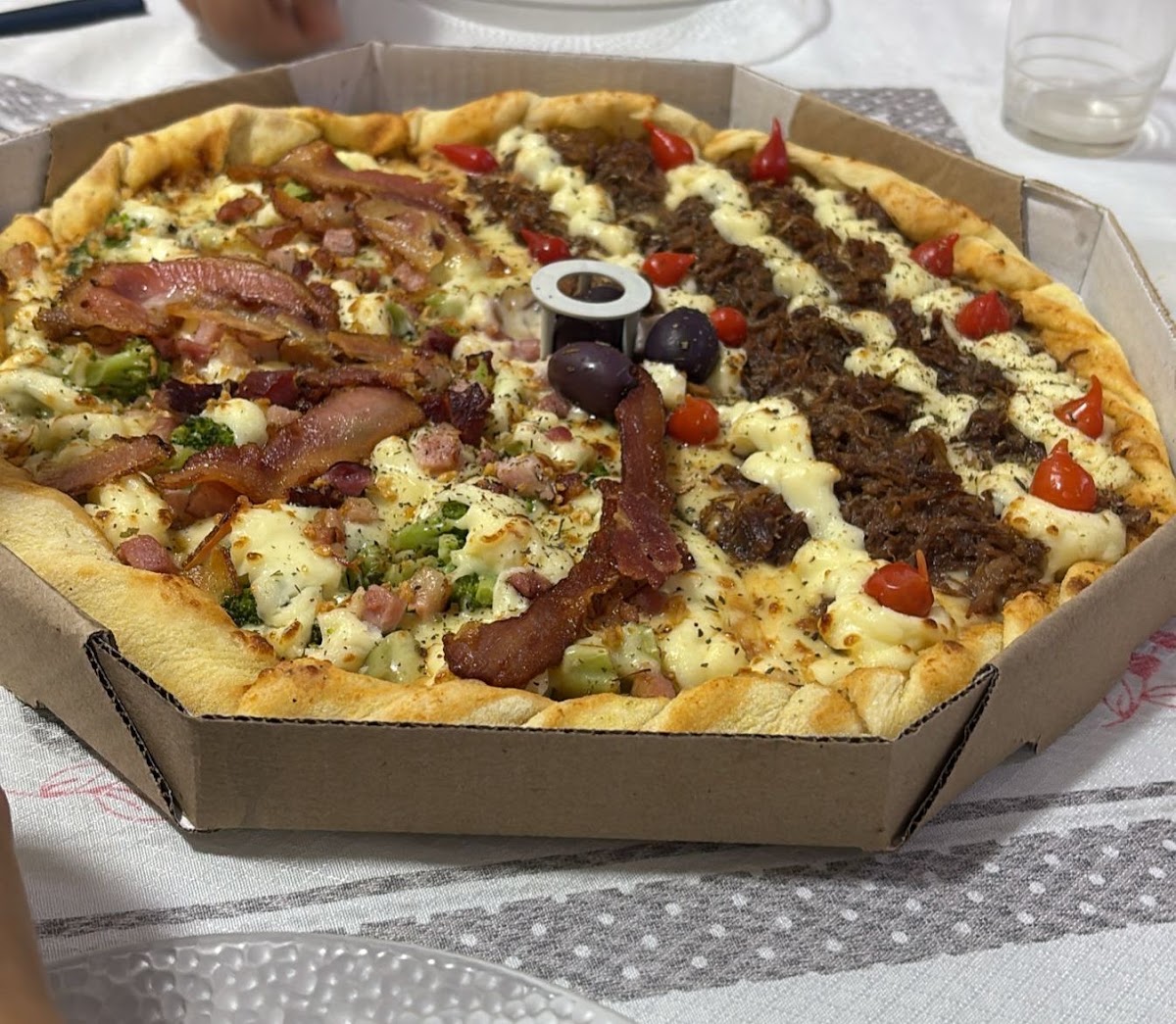 Fanatico’s Pizzaria Delivery