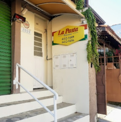 La Pasta Estância Marmitex Massas Carnes Yakissoba Sobremesas