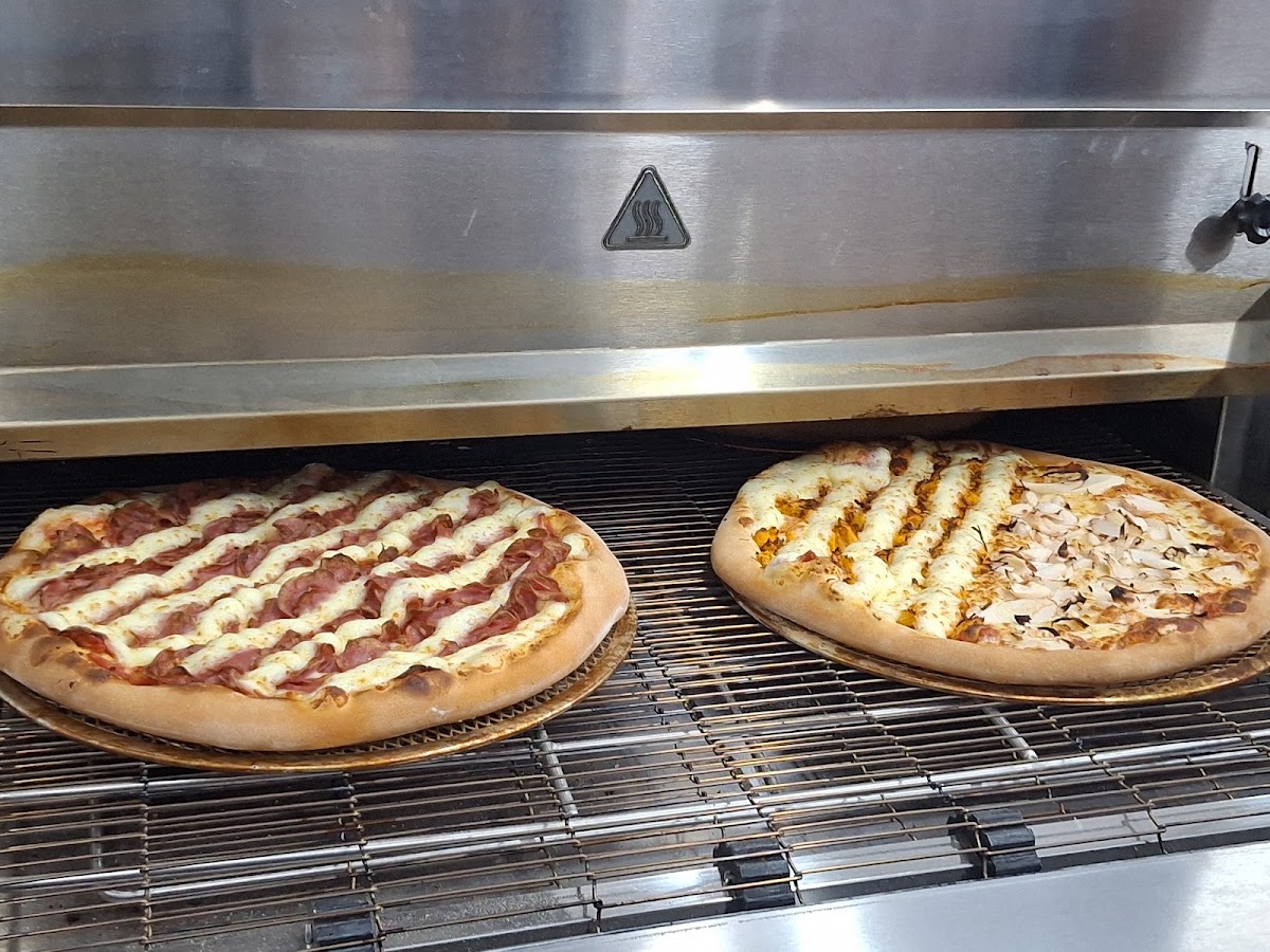 Pizza Hub