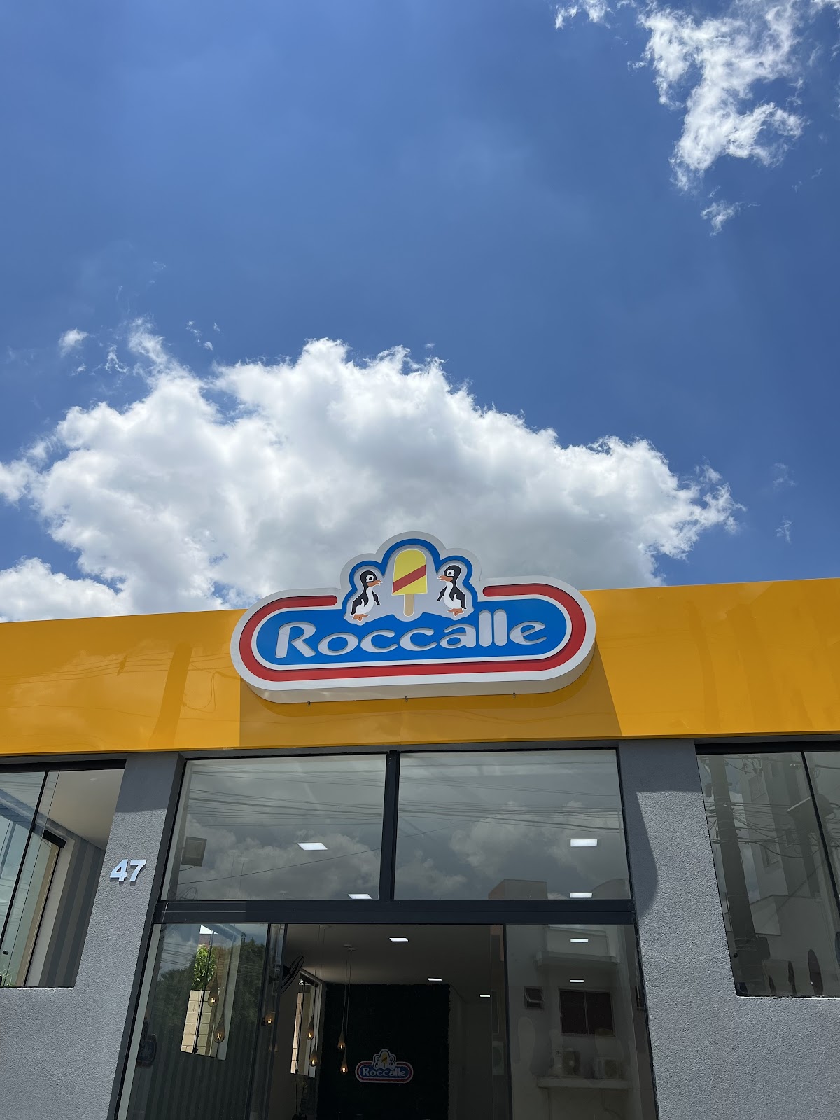 Sorvetes Roccalle - Revenda autorizada Uni 5 Valinhos - Picolés, Milkshakes, Açaí e muito mais