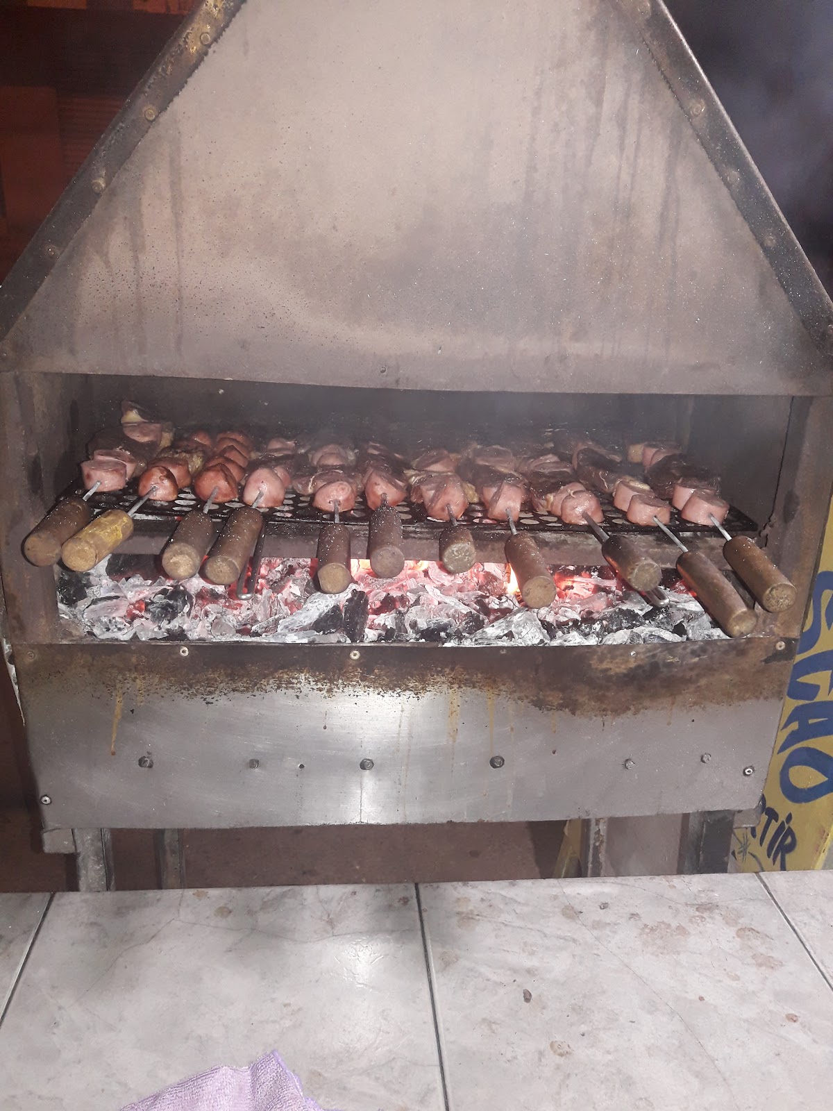 CHURRASCÃO SABOR TROPICAL