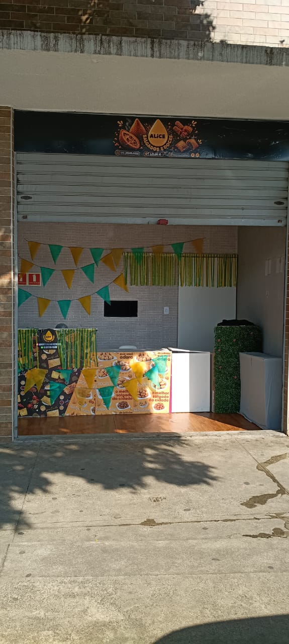 Alice Salgados e Doces