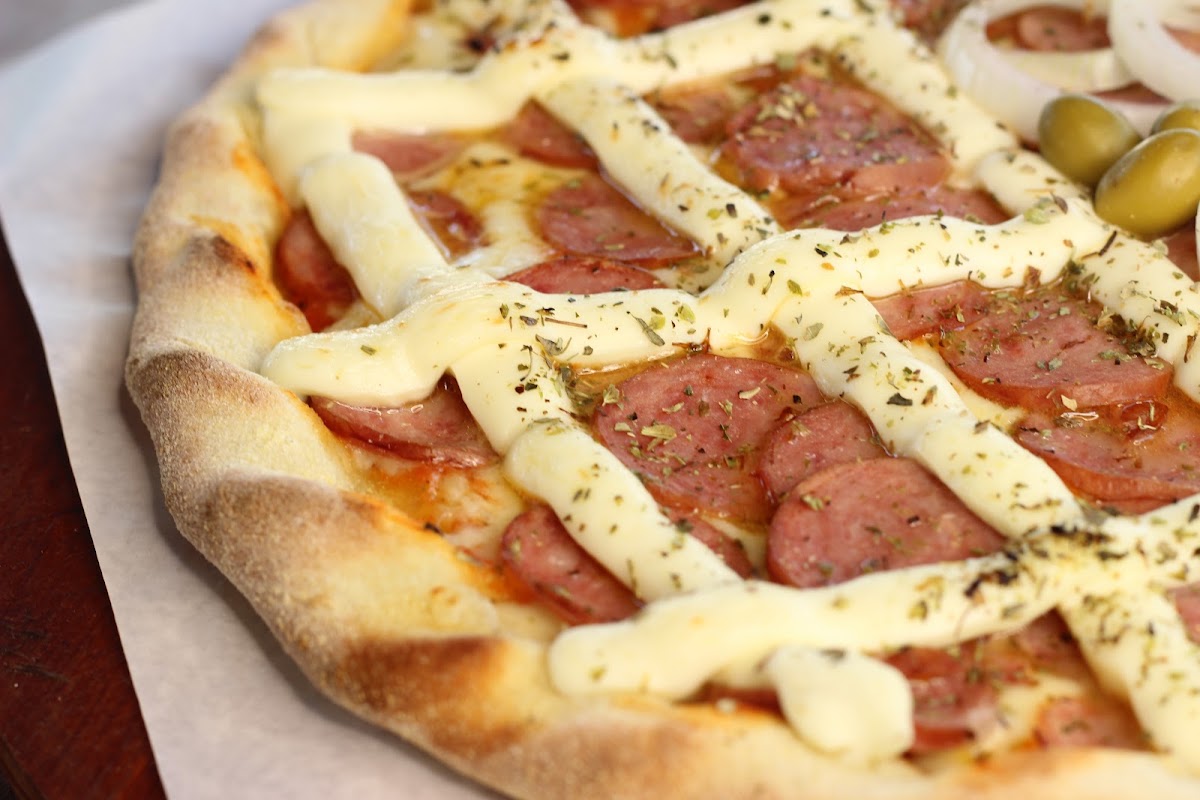 Tonellis Pizzaria