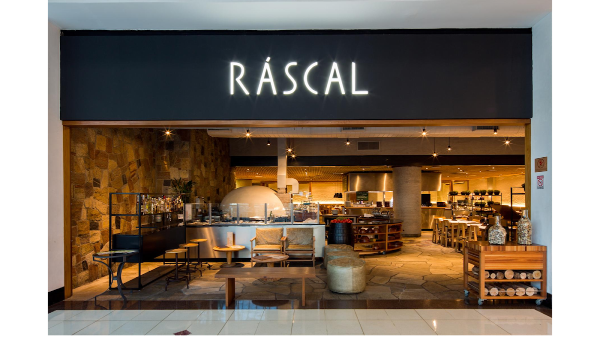 Ráscal Market Place