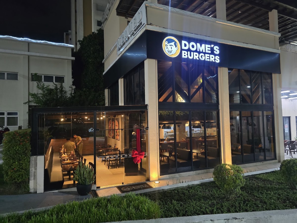 Dome's Burgers - Mundi