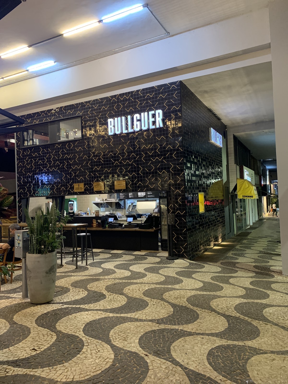 Hamburgueria Bullguer