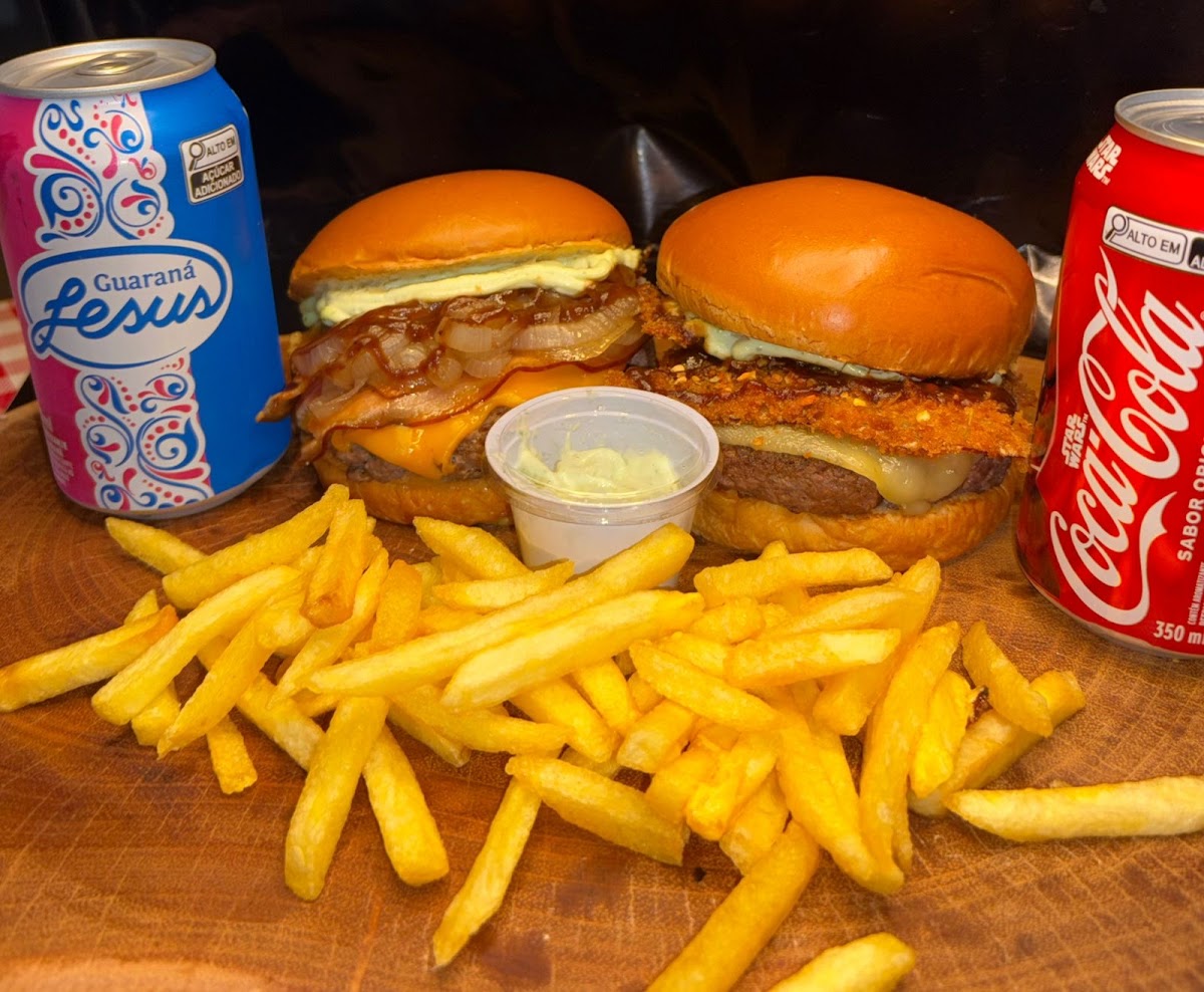 CANADA’S BURGER