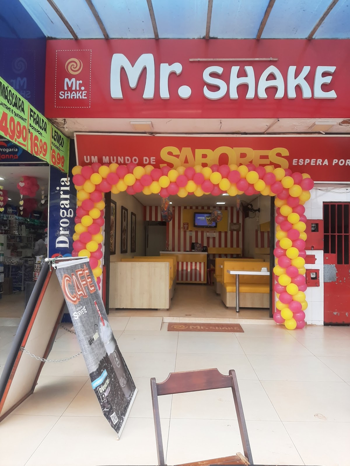 Mr. Shake - Santo Antônio do Descoberto