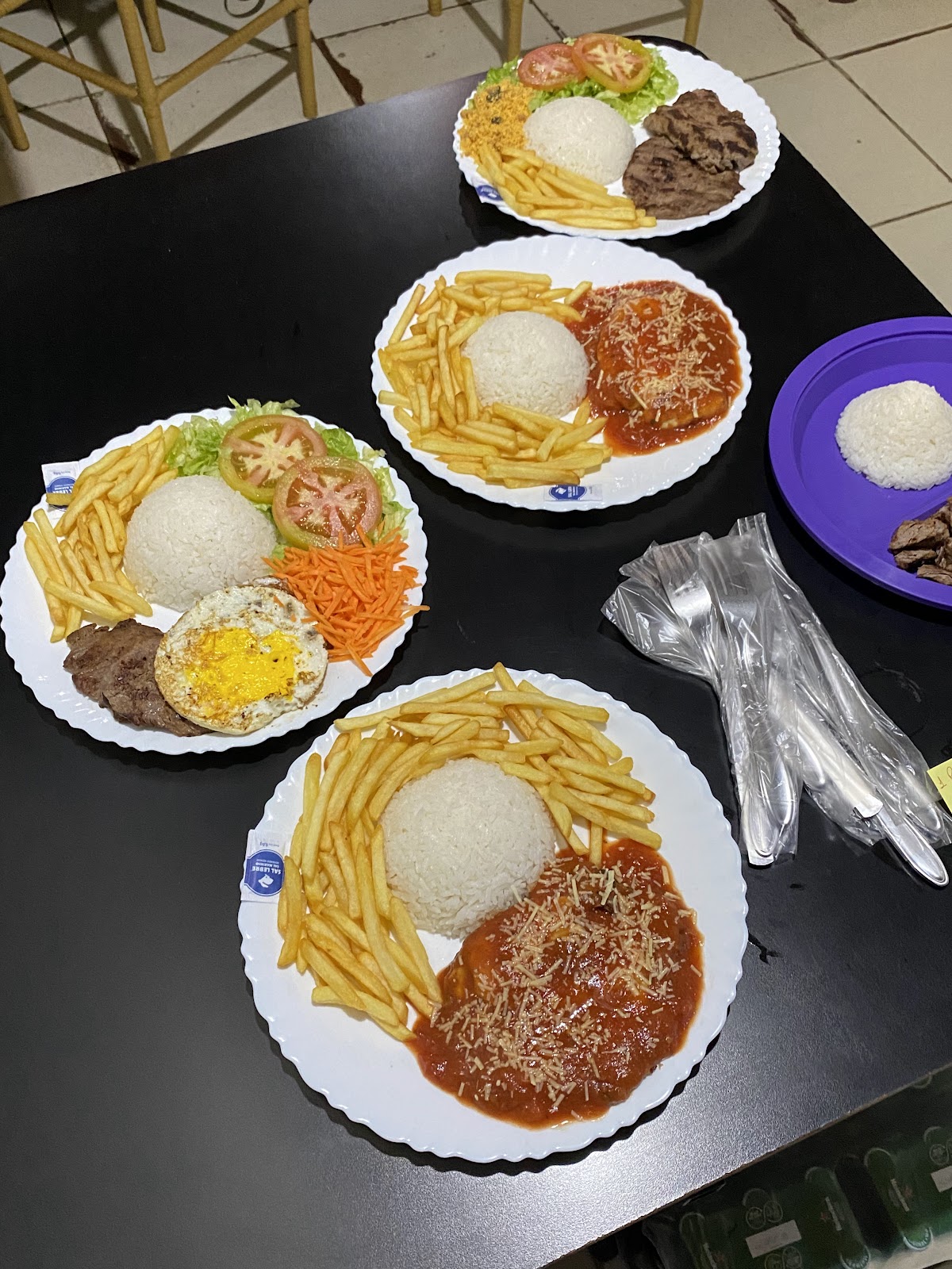 Sanduíches e Grelhados Zé Maria