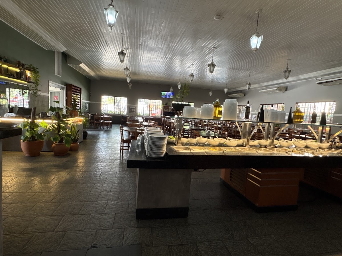 Gravetos Valinhos, Churrascaria e Cervejaria