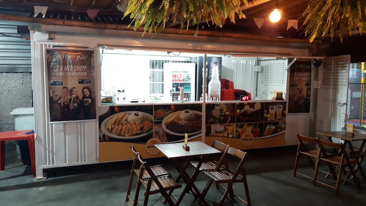 Rota 153 - Espaço Gourmet - Hamburgueria, Frango no balde, Pastelaria e Creperia
