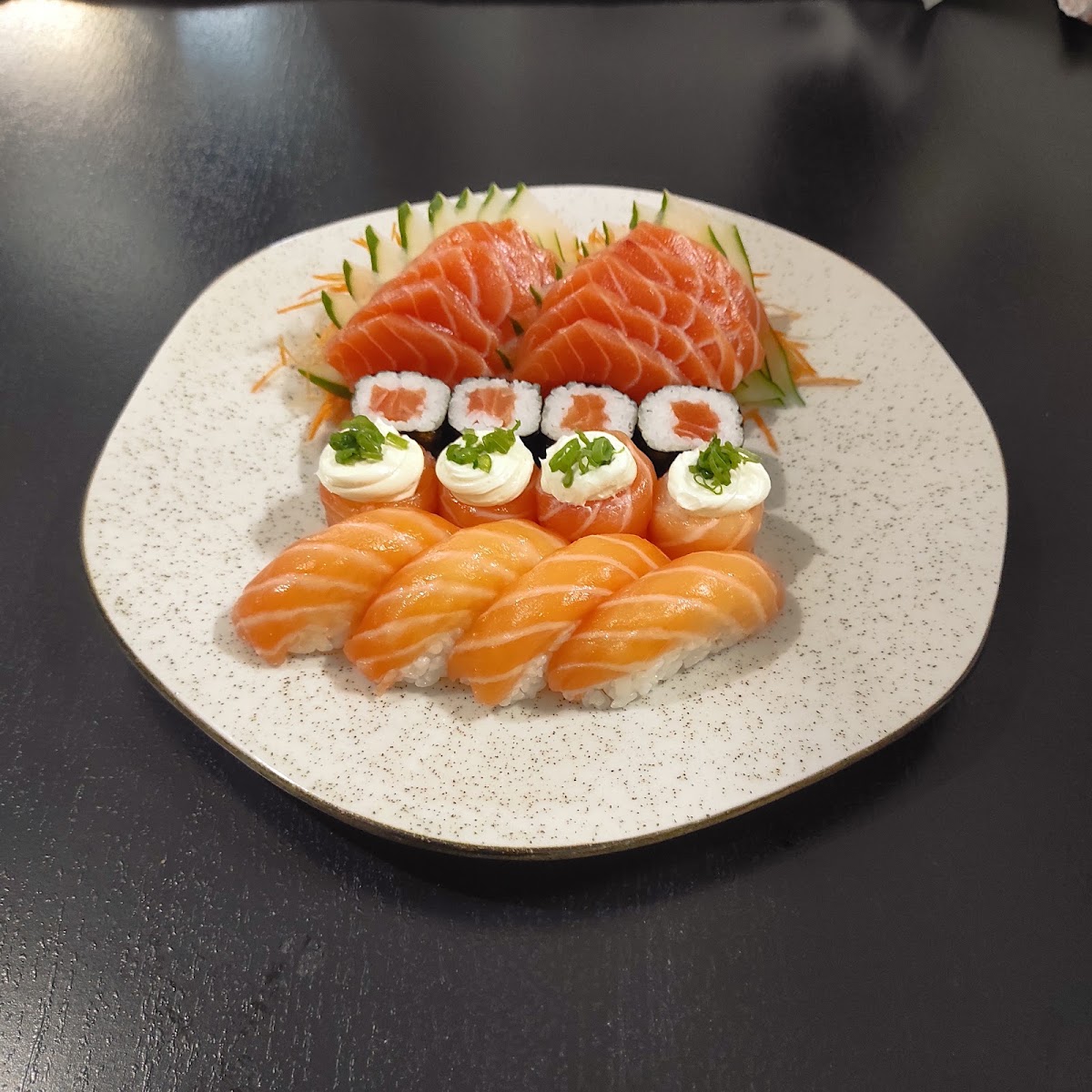 Tem Sushi Jacarei