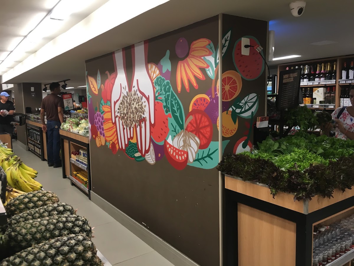 Hortifruti l Frutas, legumes, verduras, saladas, açougue, peixaria e bebidas