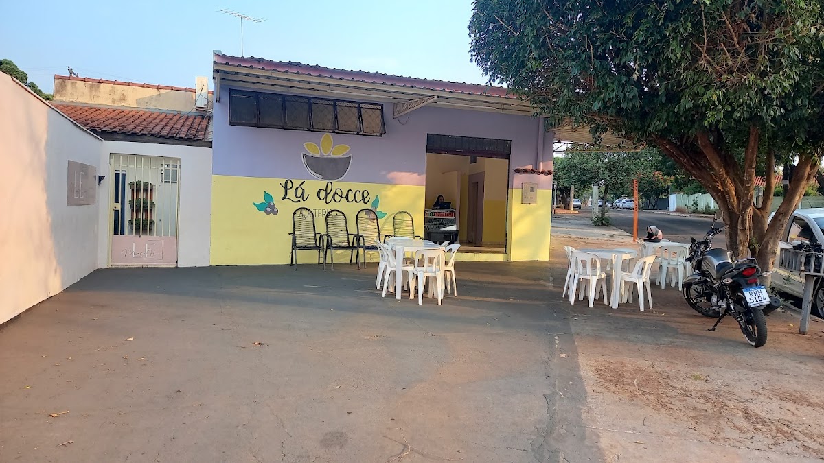 Lá Docce Açaiteria