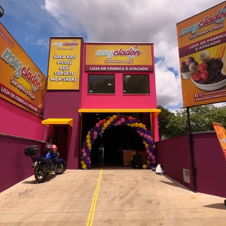 Mezcladón Sorvetes e Açaí Tatuí